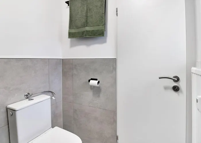 Helsinki -100 M To And Bikepark Apartamento *